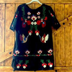 Embroidered dress! Beautiful
